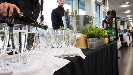 Enjoy the Michael Jones Champions Suite at Franklin's Gardens