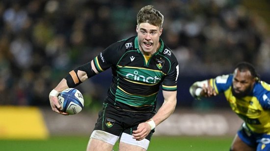 Tommy Freeman of Northampton Saints.