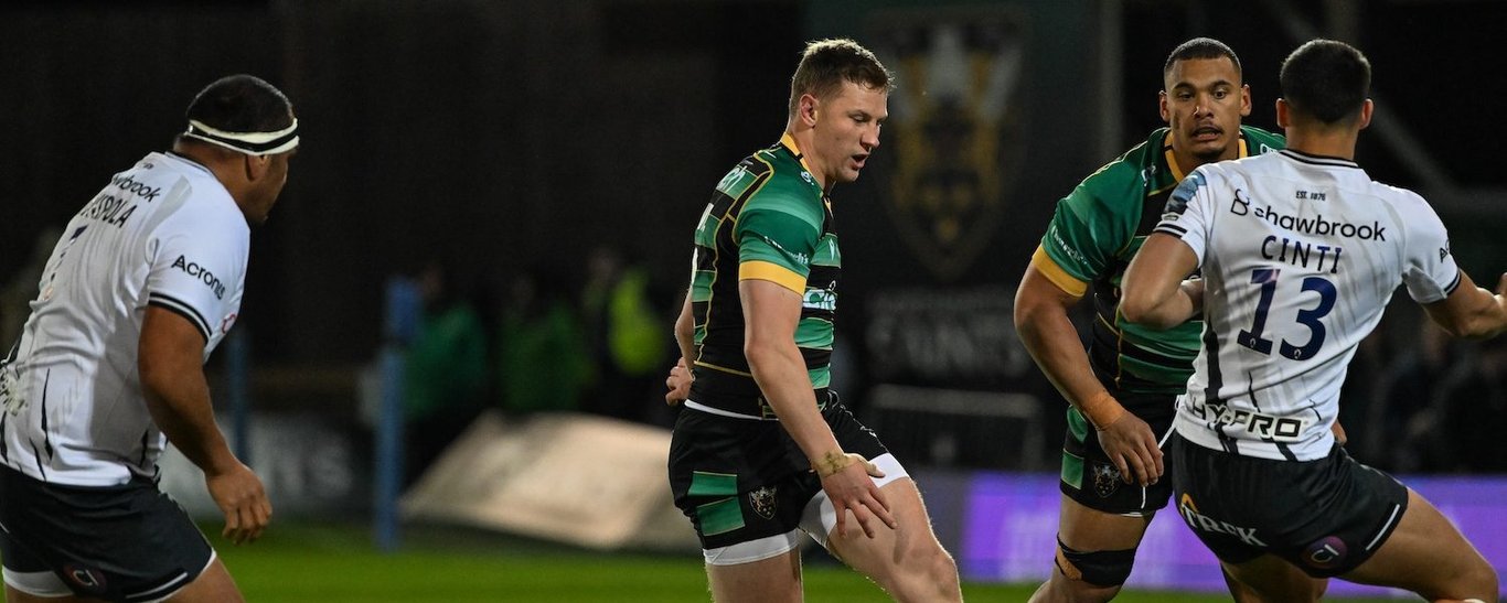 Fraser Dingwall against Saracens.
